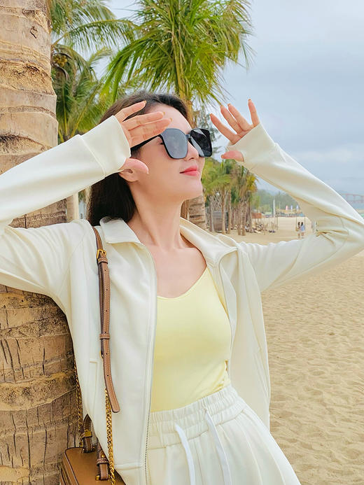 【百图lulu定制】【多巴胺套装】弹力棉面料 可翻领可立领 公主线外套 抽绳直筒 休闲长裤 商品图10