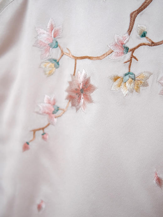盛唐牡丹 |海棠花开手推绣真丝上衣-粉色 商品图9