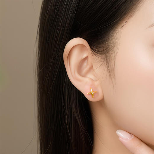 黄金星星耳饰 足金耳钉精美耳环MEMORA诗普琳LE434701 商品图2