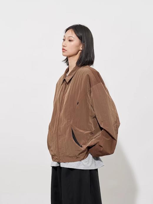 FMACM/JK2507/肌理金属尼龙弧形分割夹克 商品图3