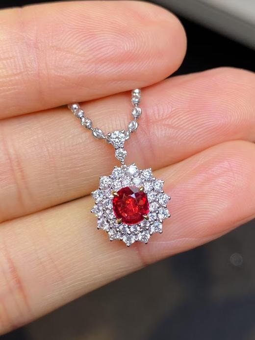 0.66ct刻面红宝石吊坠 商品图0