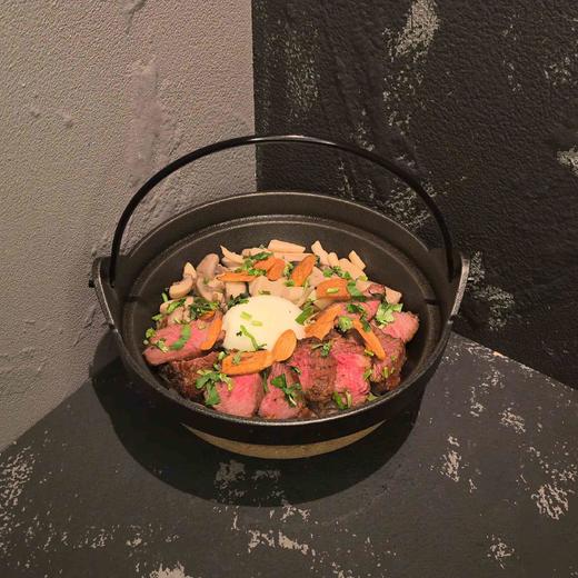 牛排菌菇釜饭 商品图0