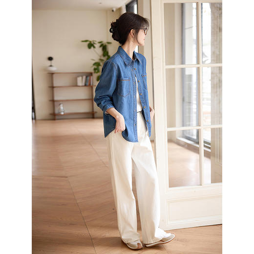 【年货节】熙世界美式宽松休闲牛仔衬衫女2025年春季新款时尚复古薄外套上衣 商品图4