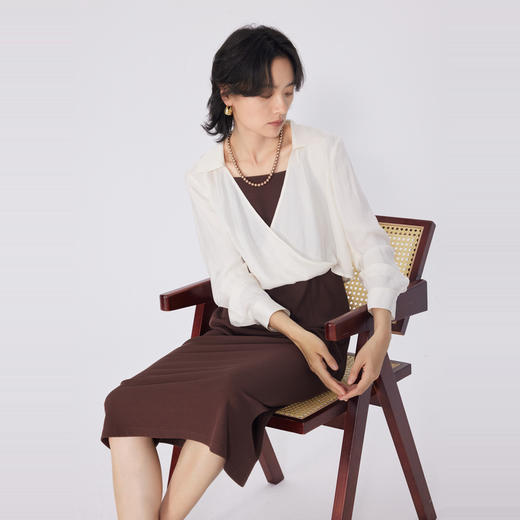 NEELLY纳俪商场同款春季新款简约设计感衬衫连衣裙两件套装女通勤N25034Z04613 商品图3