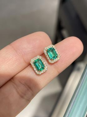 1.2ct刻面祖母绿耳钉