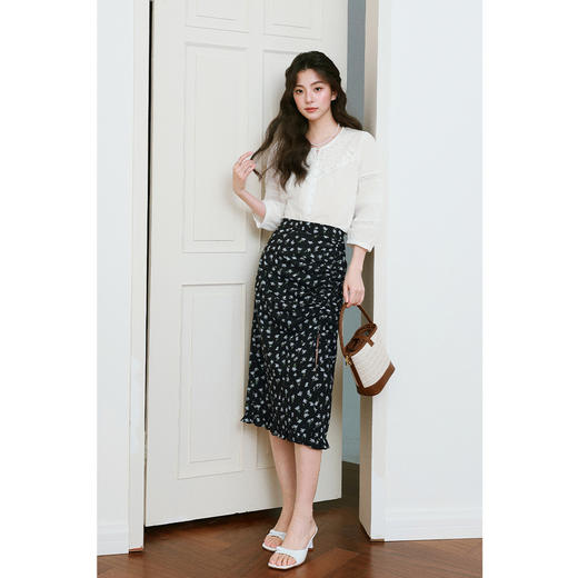 【严选】诗凡黎镂空蕾丝灯笼袖圆领衬衫2025年春新款浪漫法式流行百搭衬衣7G3120031 商品图1