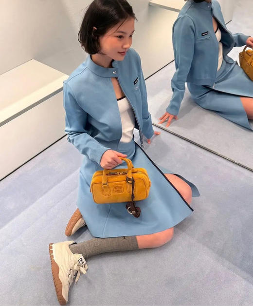 35-8 渠道货 Miu 25新款 炒鸡舒适Trye系列 优雅运动 系带休闲鞋 DIY珠串敲时髦 商品图4