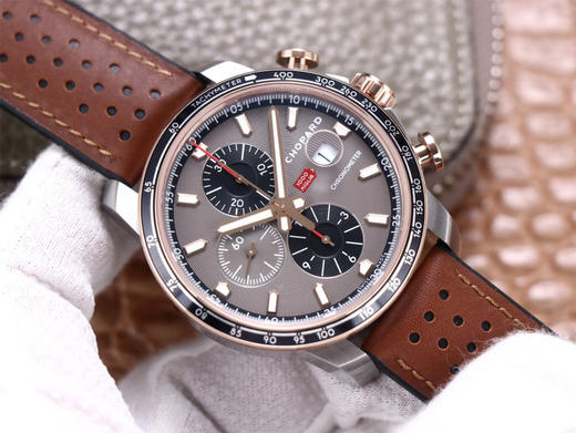 NOOB official厂出品➕基于正品original原版开模的Super copy，萧bang赛车系列精品，直径44mm，厚度14mm，小牛皮内衬天然纯进口橡胶表带，自动机械机芯，密底，肖邦赛车 商品图2