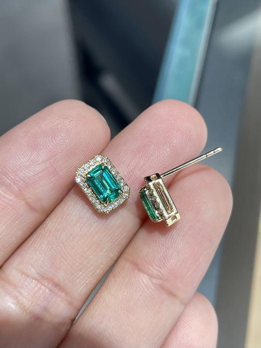 1.2ct刻面祖母绿耳钉 商品图1