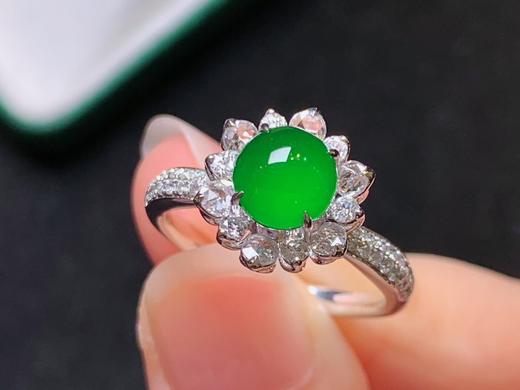 蛋面翡翠戒指 商品图1