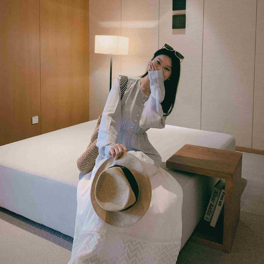 顺丰包邮洛诗琳14903春季新款条纹印花气质绑带收腰真丝上衣1026 商品图2