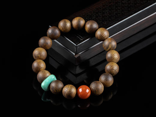 XY0105原创沉香+南红绿松石单圈手串 商品图0