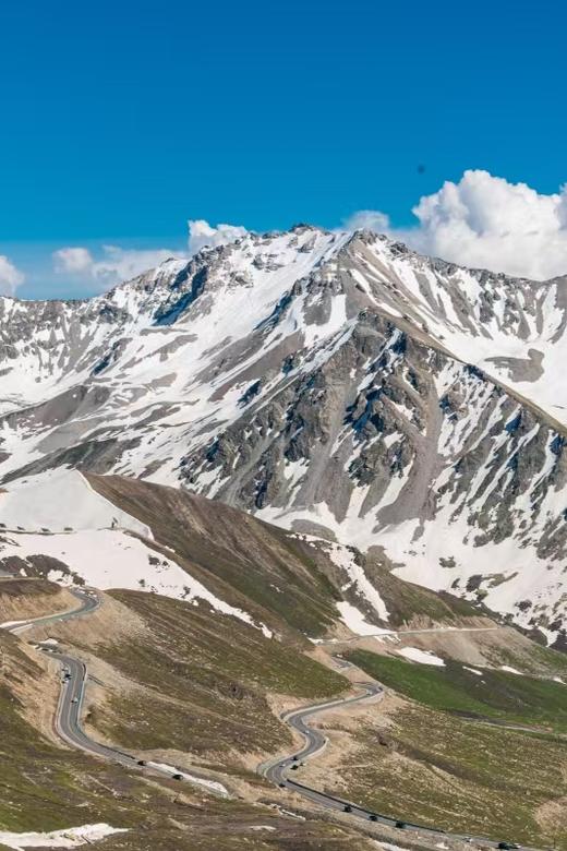 暑期9日【趣游北疆】1家1车环游赛里木湖，入那拉提秘境，穿独库公路，马背旅行…… 商品图3