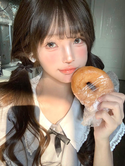 Yeelens旗下 半年抛·水野亚美&洛可可&天选本命&帕恰星愿 14.2mm白狮参考着色中等直径  2片 商品图6