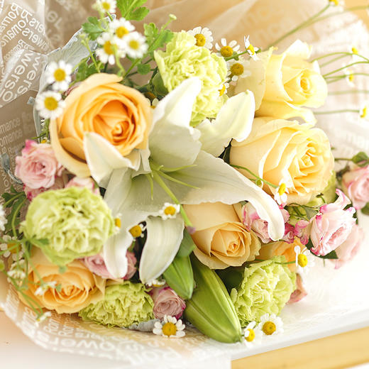 爱的陪伴丨玫瑰混搭花束 商品图4