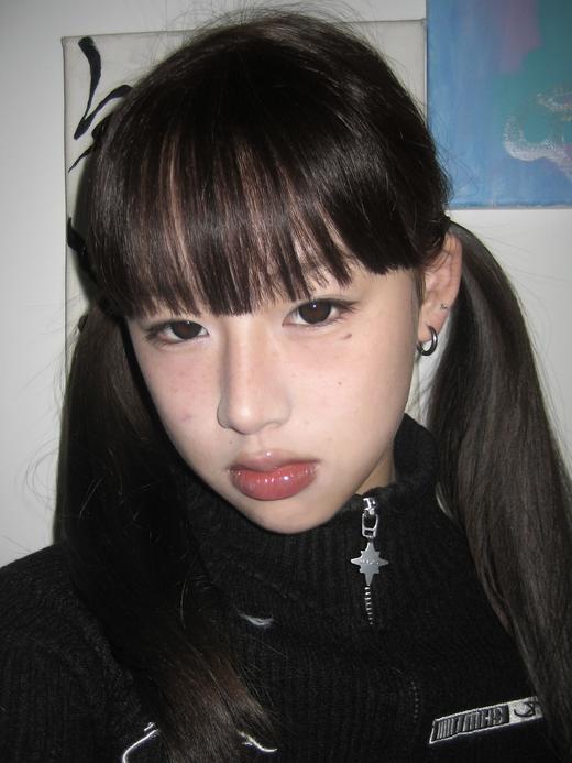 Serltyca日抛 · 蓝泡芙&黑泡芙 14.2mm白狮参考着色中大直径  ·日抛 一盒6片装 商品图8