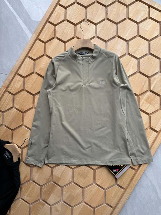 点此购买 始祖鸟春秋季男士刺绣版休闲运动半拉链打底衫 cp 311076 商品图3