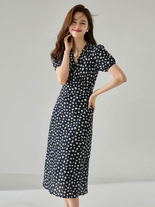 2025春季高腰显瘦V领碎花连衣裙 | 超火莫奈花园色系，真高级，4款6色可选 商品图9