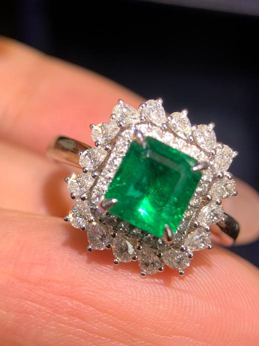 1.7ct刻面祖母绿戒指 商品图2