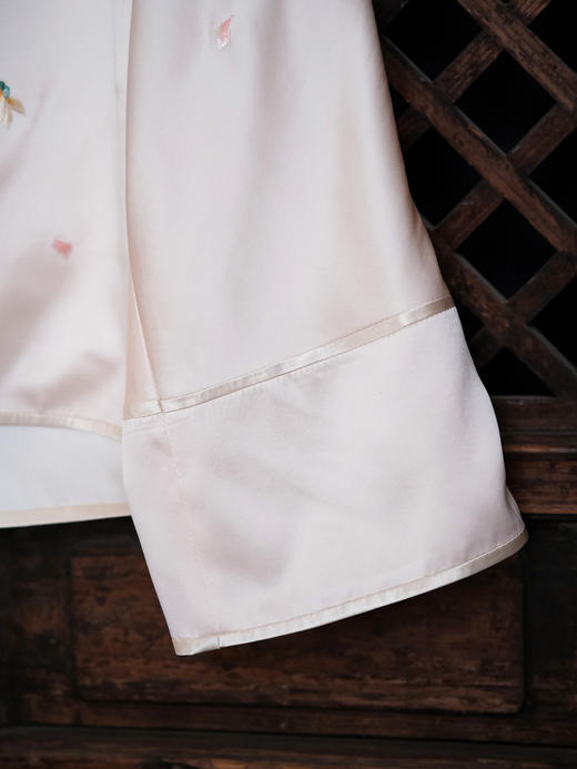 盛唐牡丹 |海棠花开手推绣真丝上衣-粉色 商品图11