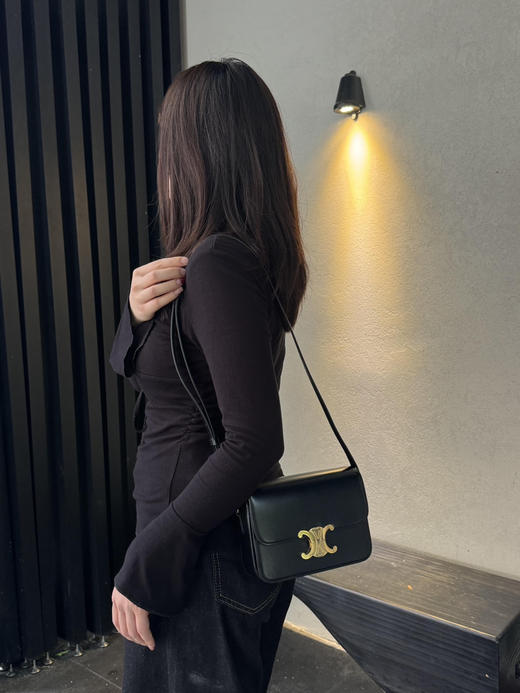 Celine 黑金 box皮 小号 Teen 凯旋门 斜挎包 商品图0