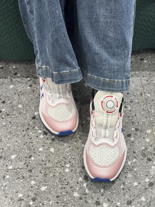 【品牌直发-特惠破价】Under Armour安德玛儿童舒适科技跑鞋/飞速跑鞋系列2511104/2431110超低折扣 商品图2