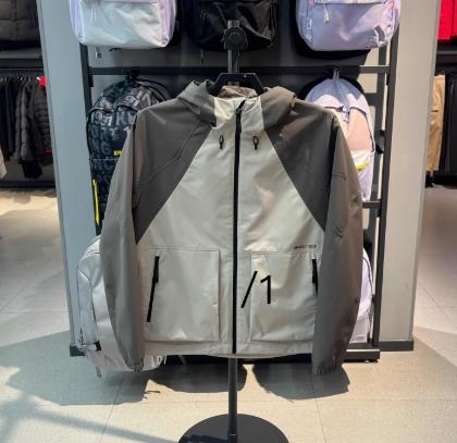 安踏25年春季新款男外套（宽松-聚酯纤维-加薄绒）152516608N 商品图0