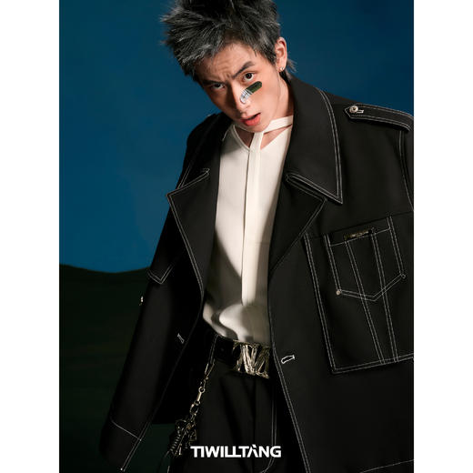 启世录TIWILLTANG“溯御垚寂”暗门襟镂空拼接T恤小众高级短袖 商品图1