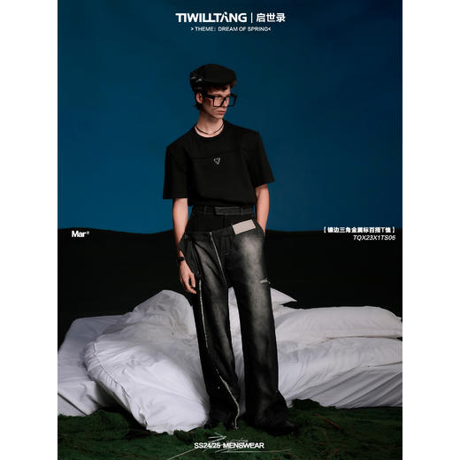 启世录TIWILLTANG“爵屿钦杰”镶边三角金属标百搭T恤圆领短袖男 商品图0