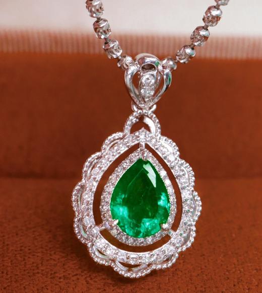 0.9ct刻面祖母绿吊坠 商品图0