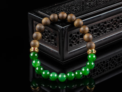 XY0038原创沉香+碧玉18K金对称款手串 商品图0