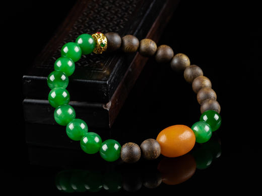 XY0017原创沉香+碧玉老蜜蜡枣珠手串 商品图0