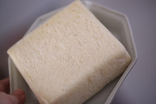 猫太推荐---《云朵吐司》入手绵软，洁白清爽，入口绵密易化，像咬到云朵， 商品图9