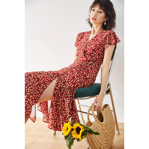 2025春季高腰显瘦V领碎花连衣裙 | 超火莫奈花园色系，真高级，4款6色可选 商品图3