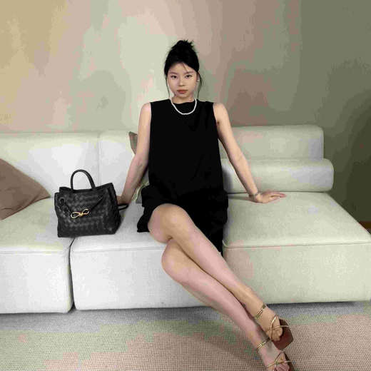 顺丰包邮洛诗琳14528夏季新款纯色优雅气质直筒无袖连衣裙0792 商品图2