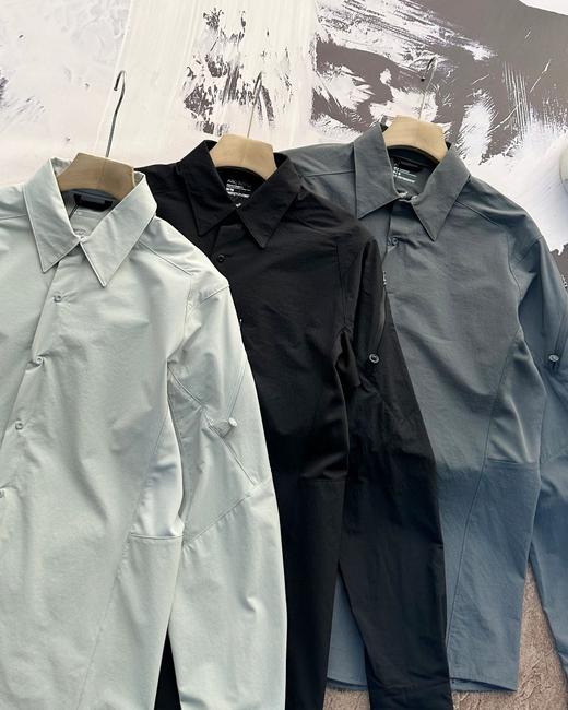 点此购买 始祖鸟春秋季男士休闲纯色轻薄长袖衬衫 jj 311093 商品图6