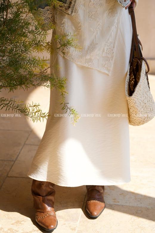 【门店同款】ENJOY春季“绮梦繁花”不规则刺绣吊带裙 161907560 商品图6