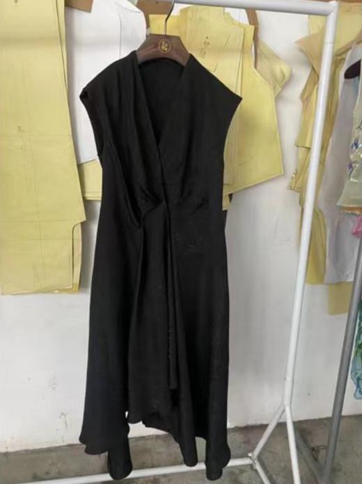 盛唐牡丹 |真丝正绢褶皱无袖连衣裙 商品图0