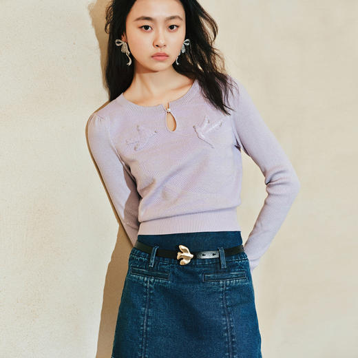 精致钉珠飞鸽刺绣套头毛衫春品(货号:MC85SW044) 商品图2