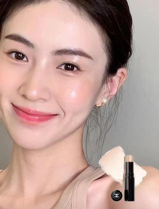 【品牌授权】CHANEL香奈儿水润修颜棒高光提亮  打造“水光感”高光 中样4克 商品图9