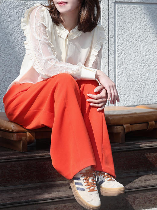 TYNVIE 蕾丝袖荷叶边真丝衬衫 - 白色 商品图7