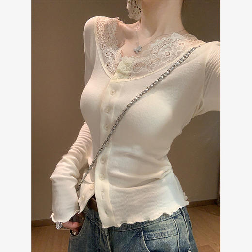 西遇法式蕾丝拼接上衣女新款木耳边短款修身长袖t恤SS150202 商品图4