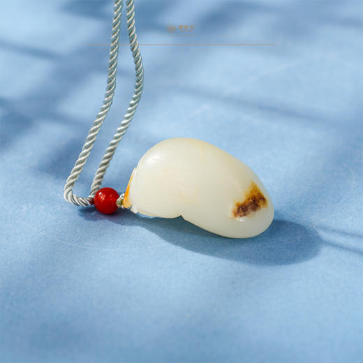 新疆国玉盟世玉【玉鹭嬉莲】和田玉挂件【带证书·顺丰物流】[新] 商品图2