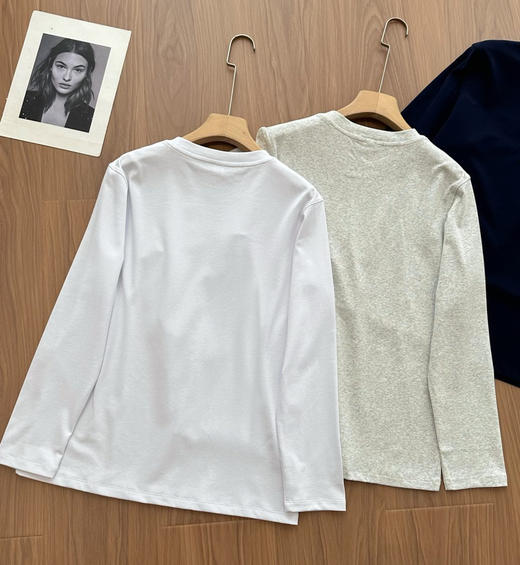 素然情侣款长袖T恤打底衫030504 商品图5