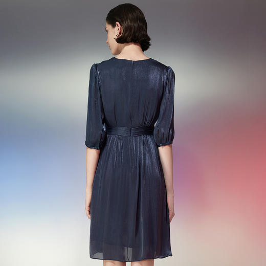 EITIE爱特爱夏季新款V领显瘦高腰气质连衣裙7807504 商品图4