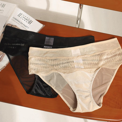 【特价捡漏】官网860！沃尔福te同款 两条装列维丝蕾丝网纱拼接性感低腰三角裤 透气棉质裆内裤底裤女 商品图1