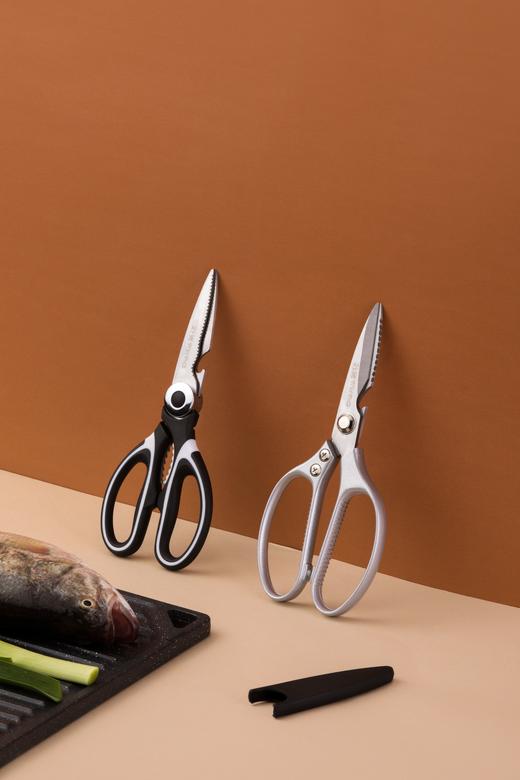 茶花甄享厨用剪刀（银色） 商品图0