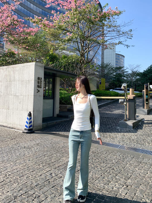 【99元任选2件】现货秒杀！卖完不补 ！微信补 ！微信粉丝打折价！！方领修身打底衫 商品图12