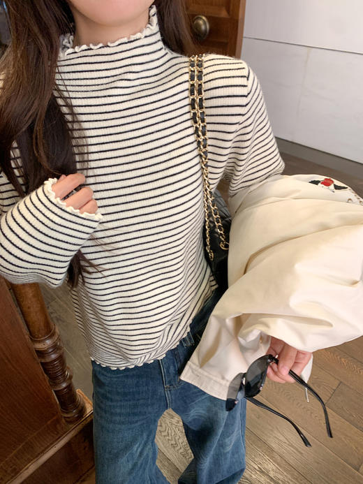 <曾小咸推荐> 3纯色木耳边加绒打底衫 商品图6