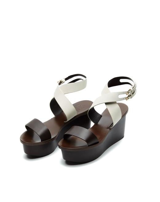 888736321008 汤丽柏琦Tory Burch    Tory Burch女款深褐/米白色交叉断跟高跟鞋 商品图0